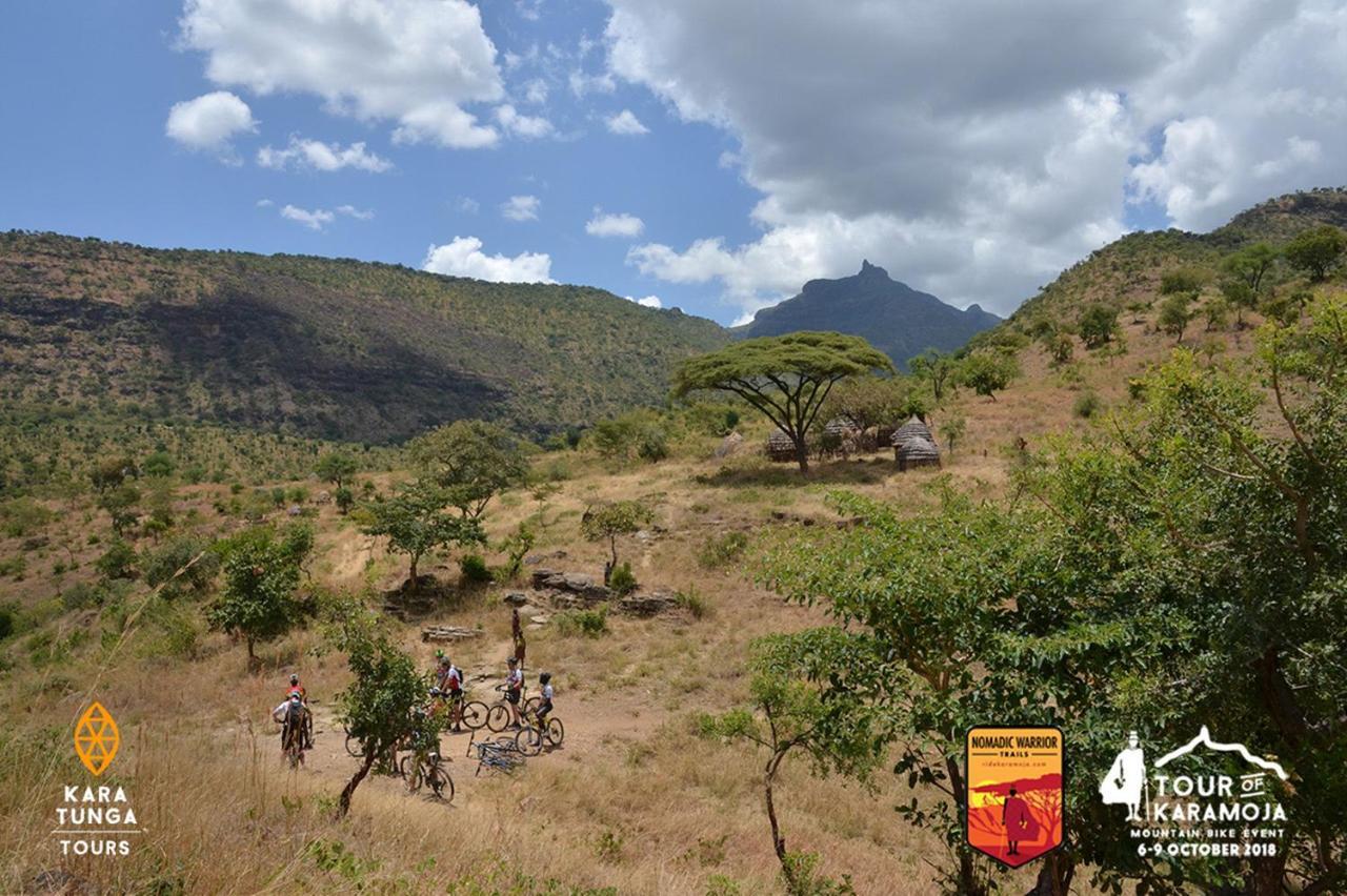 Kara-Tunga, Karamoja Backpackers&Safari Camp Bed & Breakfast Moroto Bagian luar foto